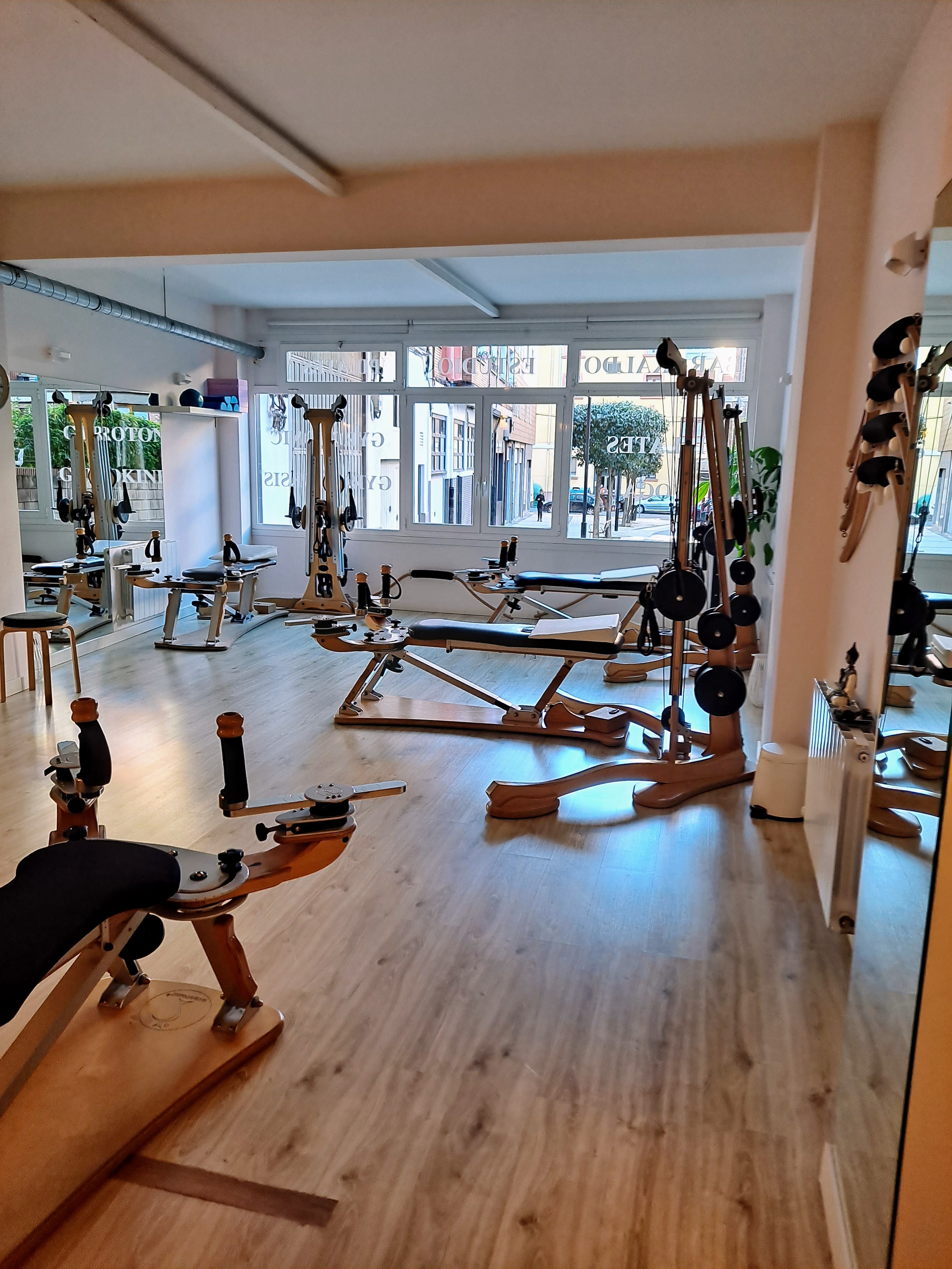 Sala Yoga y Pilates Suelo